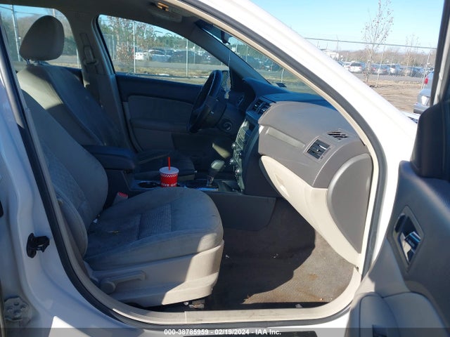 2010 FORD FUSION SE VIN: 3FAHP0HA5AR354633