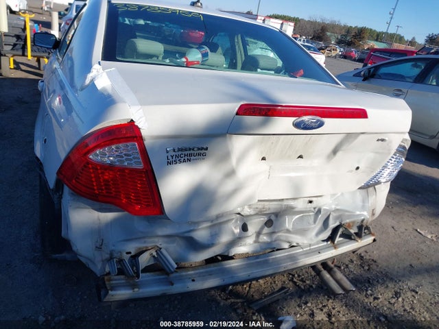 2010 FORD FUSION SE VIN: 3FAHP0HA5AR354633