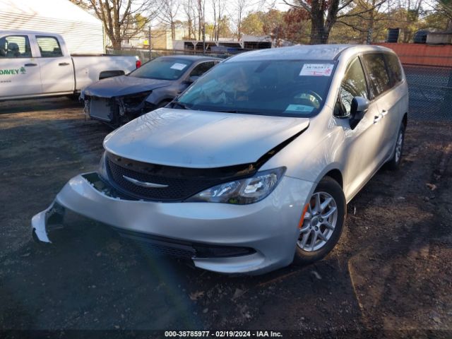 2C4RC1CG4NR226424 Chrysler Voyager Lx