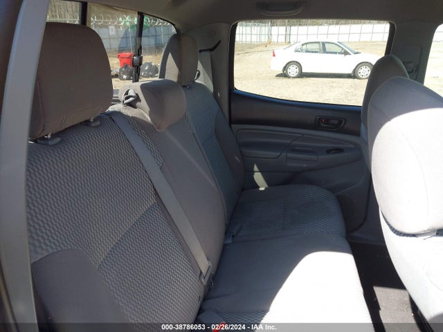 Toyota Tacoma Prerunner 2014 5TFJX4GNXEX031084 Image 8