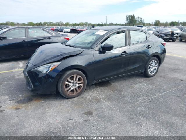 3MYDLBYV0JY305804 Toyota YARIS IA