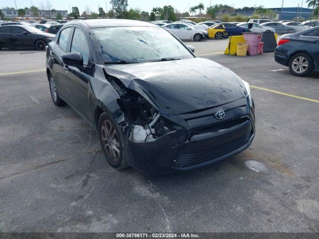 3MYDLBYV0JY305804 Toyota YARIS IA