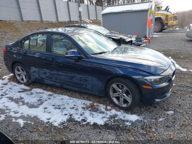 BMW 328i Xdrive 2015 WBA3B3C50FF546753 Image 1
