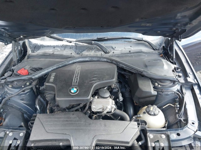 BMW 328i Xdrive 2015 WBA3B3C50FF546753 Image 10