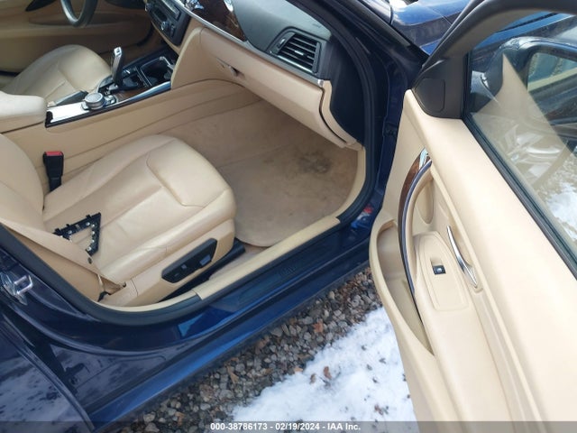 BMW 328i Xdrive 2015 WBA3B3C50FF546753 Image 5