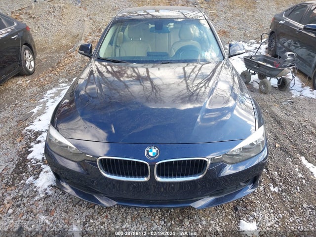 BMW 328i Xdrive 2015 WBA3B3C50FF546753 Image 6
