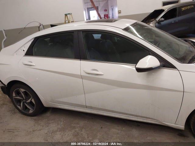 Hyundai Elantra Limited 2023 5NPLP4AG0PH117151 Image 14