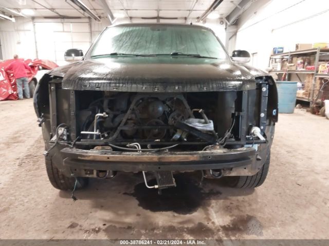 1GYS4BEF8ER154068 Cadillac Escalade Luxury