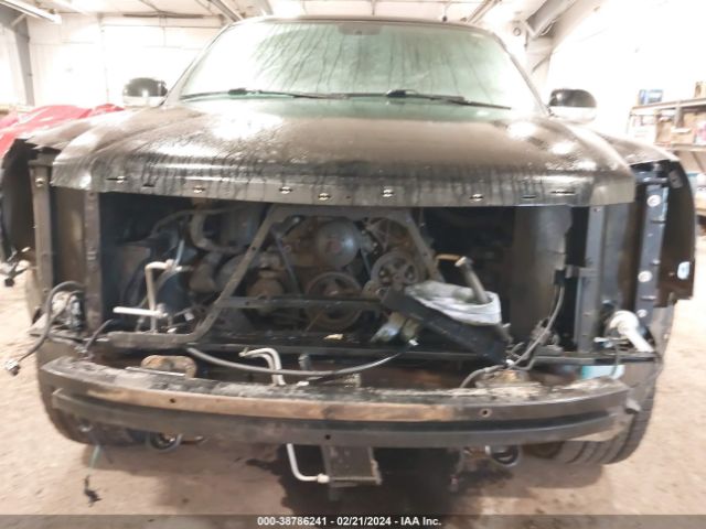 1GYS4BEF8ER154068 Cadillac Escalade Luxury