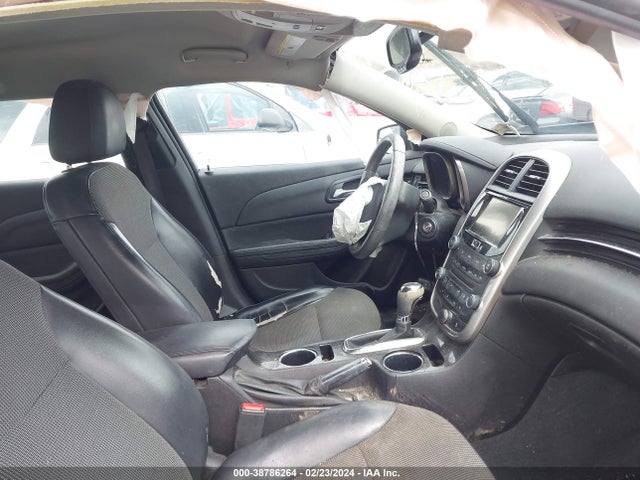 Chevrolet MALIBU 1LT 2015 1G11C5SL9FF197572 Image 5