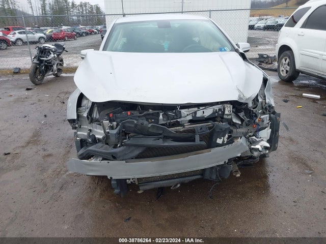 Chevrolet MALIBU 1LT 2015 1G11C5SL9FF197572 Image 6