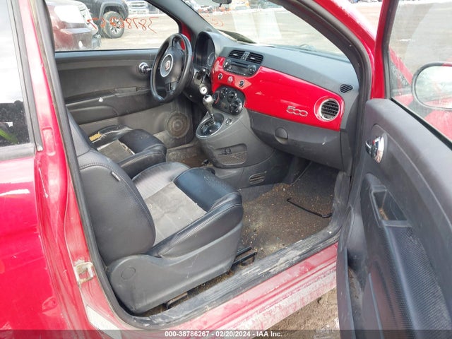 2013 FIAT 500 3C3CFFBR2DT677574 Photo 4