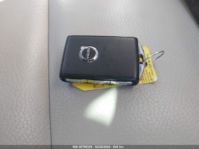 LYVA22RK0JB068589 Volvo Xc60 T6 Momentum