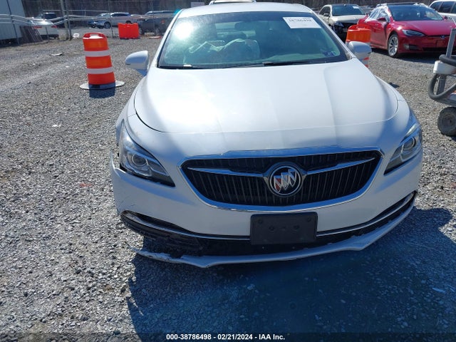 Buick Lacrosse Essence 2018 1G4ZP5SS9JU148040 Image 12