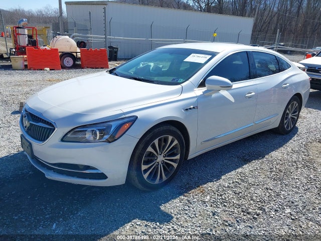 Buick Lacrosse Essence 2018 1G4ZP5SS9JU148040 Image 2