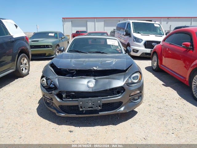 Fiat 124 Spider Lusso 2017 JC1NFAEK0H0131135 Image 12
