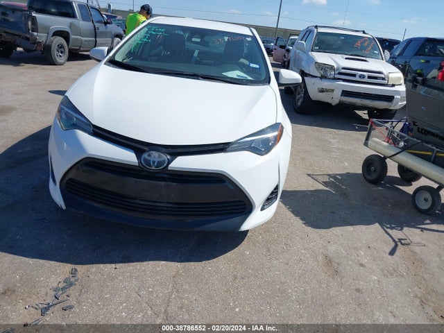 Toyota COROLLA LE 2017 5YFBURHE4HP636634 Image 13