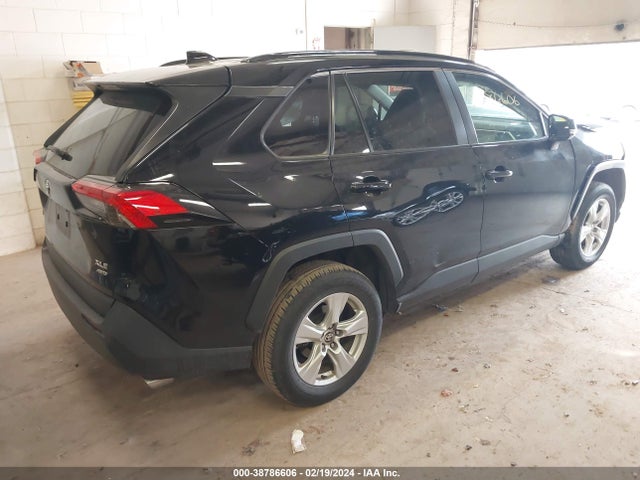 Toyota Rav4 Xle 2021 2T3P1RFV9MC182464 Image 4