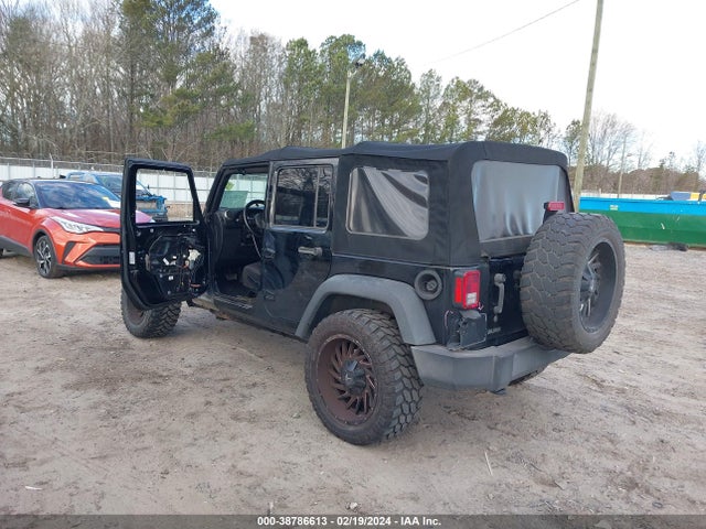 1C4BJWDG7HL566070 Jeep Wrangler Unlimited Sport 4x4