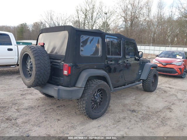 1C4BJWDG7HL566070 Jeep Wrangler Unlimited Sport 4x4