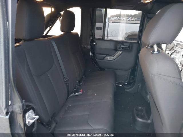 1C4BJWDG7HL566070 Jeep Wrangler Unlimited Sport 4x4