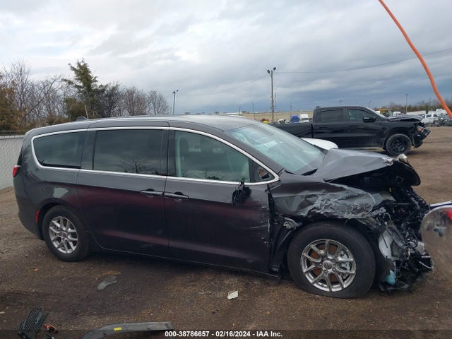 Chrysler Voyager Lx 2023 2C4RC1CG3PR605613 Image 13