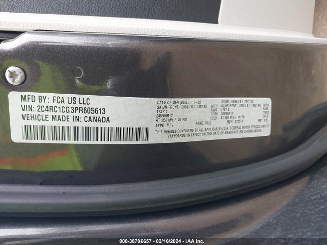 2C4RC1CG3PR605613 Chrysler Voyager Lx