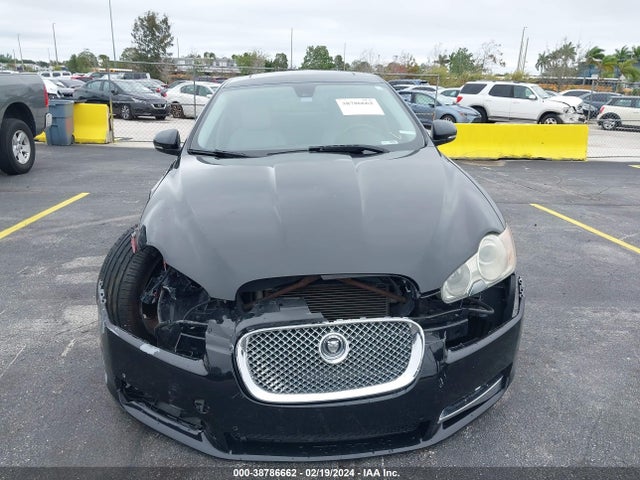 2010 JAGUAR XF SAJWA0GB0ALR77266 Photo 5