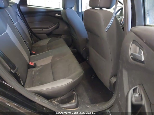 Ford FOCUS SE 2014 1FADP3F22EL441504 Image 8