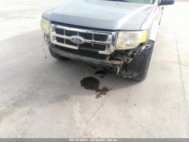 2008 FORD ESCAPE XLT VIN: 1FMCU03ZX8KC15456