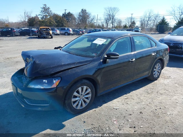 Volkswagen Passat 1.8t Wolfsburg Edition 2014 1VWAT7A3XEC067396 Image 2
