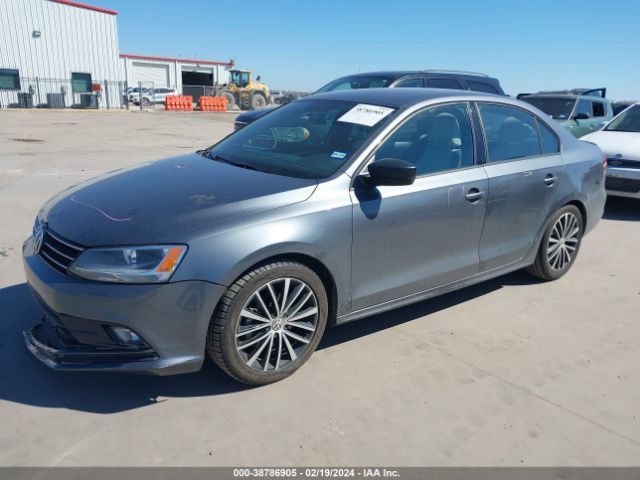3VWD17AJ5GM393027 Volkswagen Jetta 1.8t Sport