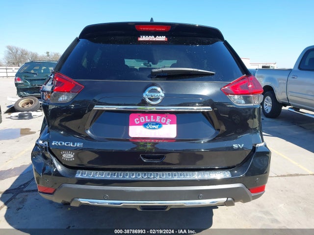 Nissan ROGUE SV 2019 5N1AT2MT7KC765182 Image 17