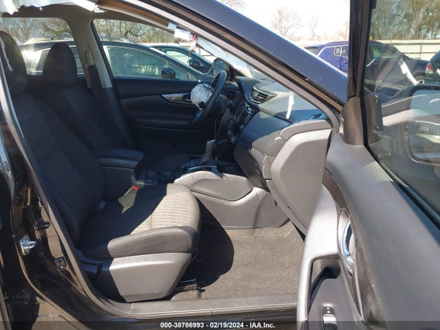 Nissan ROGUE SV 2019 5N1AT2MT7KC765182 Image 5
