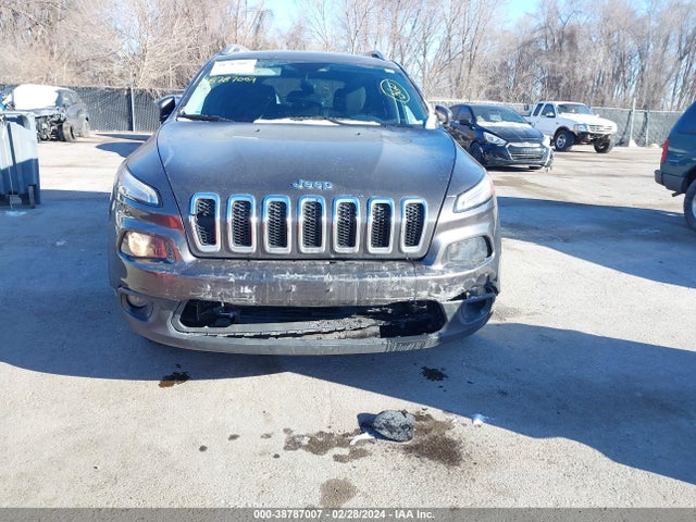 Jeep Cherokee Latitude 2016 1C4PJMCB2GW361415 Image 6