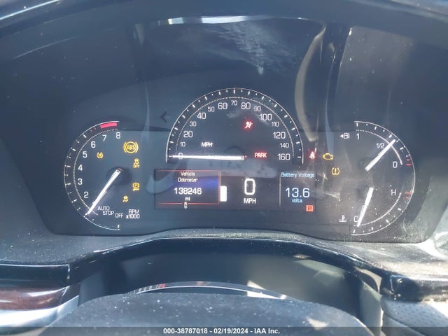 1GYKNCRS6JZ131960 Cadillac XT5 LUXURY