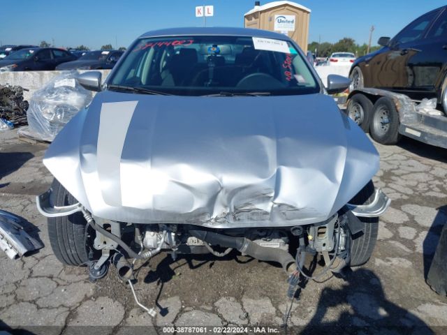 1VWAT7A38HC041898 Volkswagen Passat 1.8t S