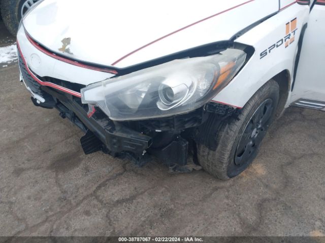 KNAFK4A67E5073548 KIA FORTE LX