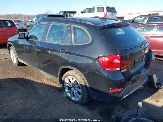 BMW X1 Xdrive28i 2014 WBAVL1C5XEVY18319 Image 3