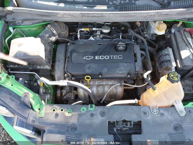 Chevrolet Sonic Lt Auto 2015 1G1JC5SH1F4181969 Image 10