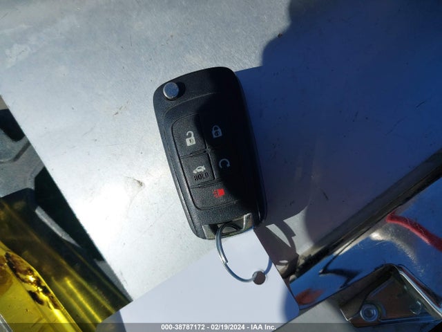 Chevrolet Sonic Lt Auto 2015 1G1JC5SH1F4181969 Image 11