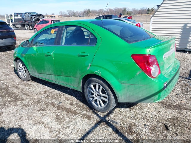 Chevrolet Sonic Lt Auto 2015 1G1JC5SH1F4181969 Image 3