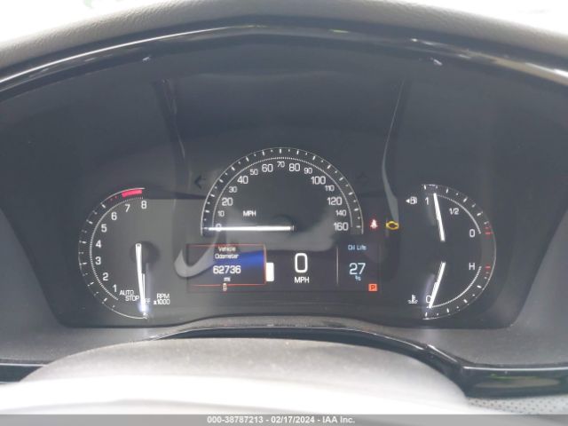 1GYKNDRS8JZ227918 Cadillac XT5 LUXURY