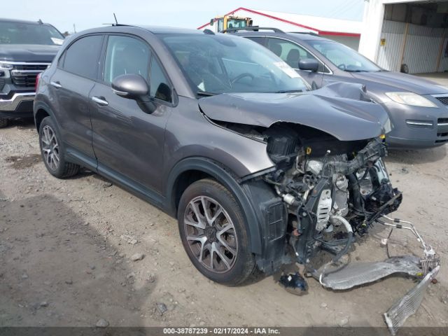 ZFBCFYET2GP409229 Fiat 500x Trekking Plus