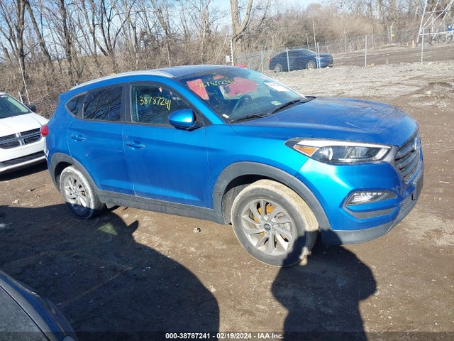 Hyundai TUCSON SE 2016 KM8J33A42GU103708 Image 1