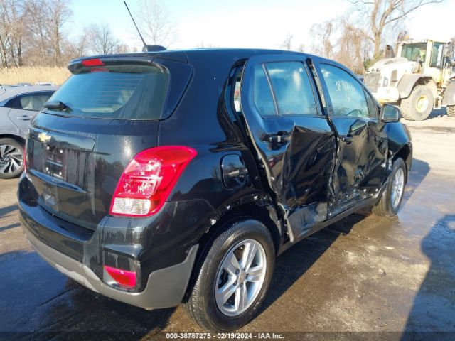 3GNCJNSB2LL296546 Chevrolet Trax Awd Ls