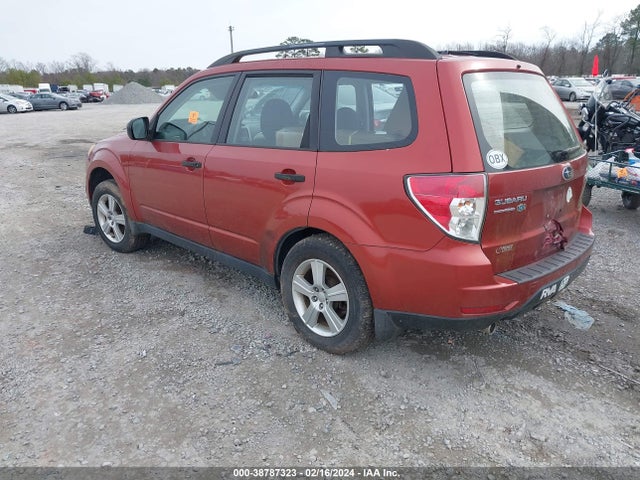 2011 SUBARU FORESTER 2.5X VIN: JF2SHABC2BH738032