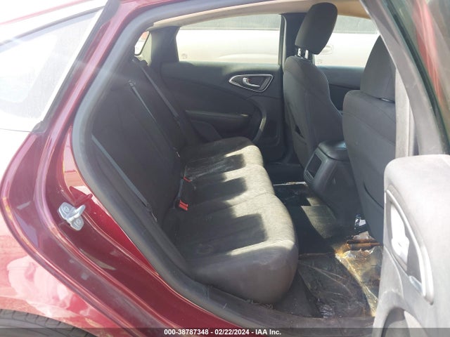 Chrysler 200 Limited 2015 1C3CCCAB2FN681350 Image 8