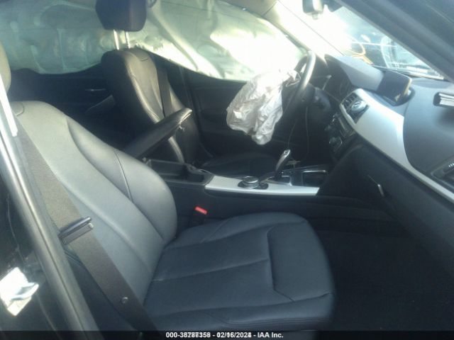 WBA8E5G53GNU20977 BMW 320i Xdrive
