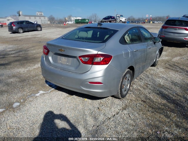 Chevrolet Cruze Ls Auto 2018 1G1BC5SM8J7220629 Image 4